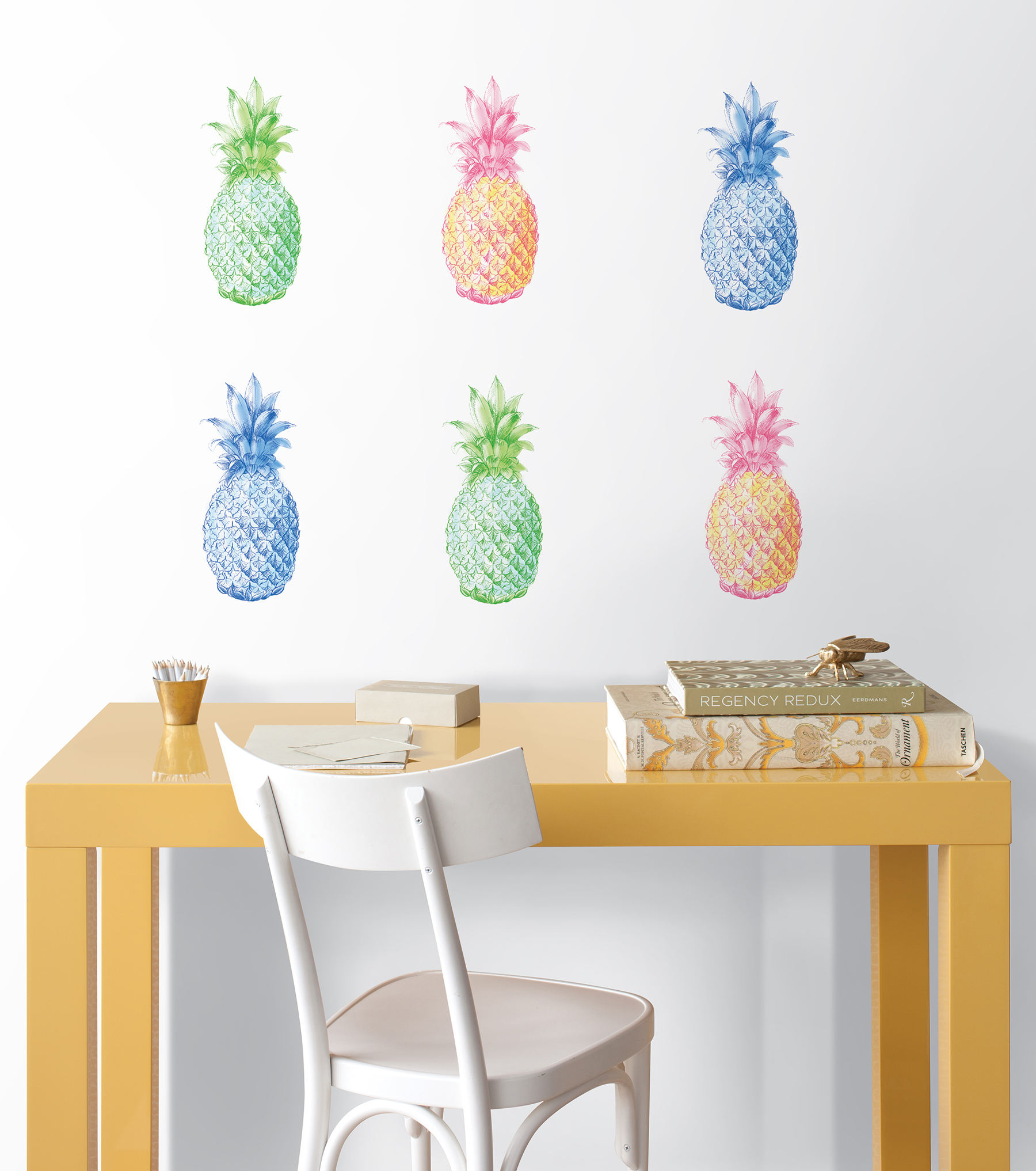 pop art pineapples